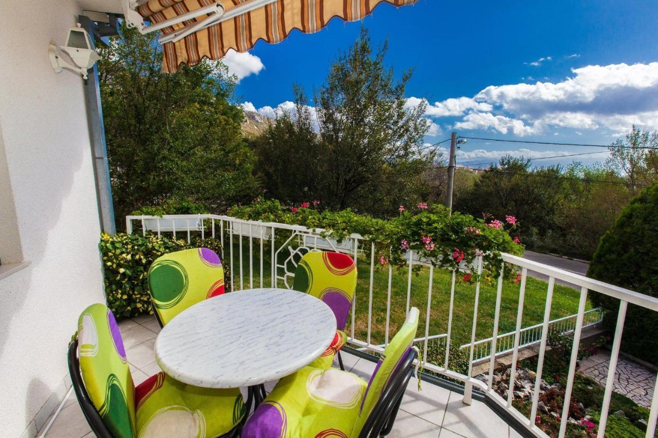 Apartment Karla Брибир Екстериор снимка